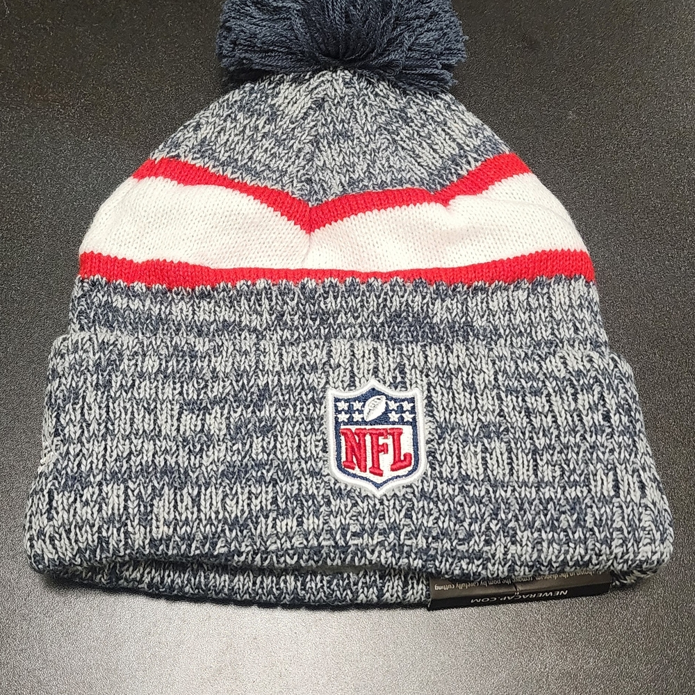 NFL Men's Blue and Red Knit Beanie